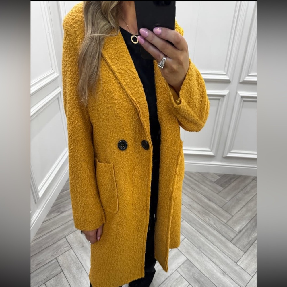 MADE IN ITALY FABULOUS BOUCLE CHIC COAT